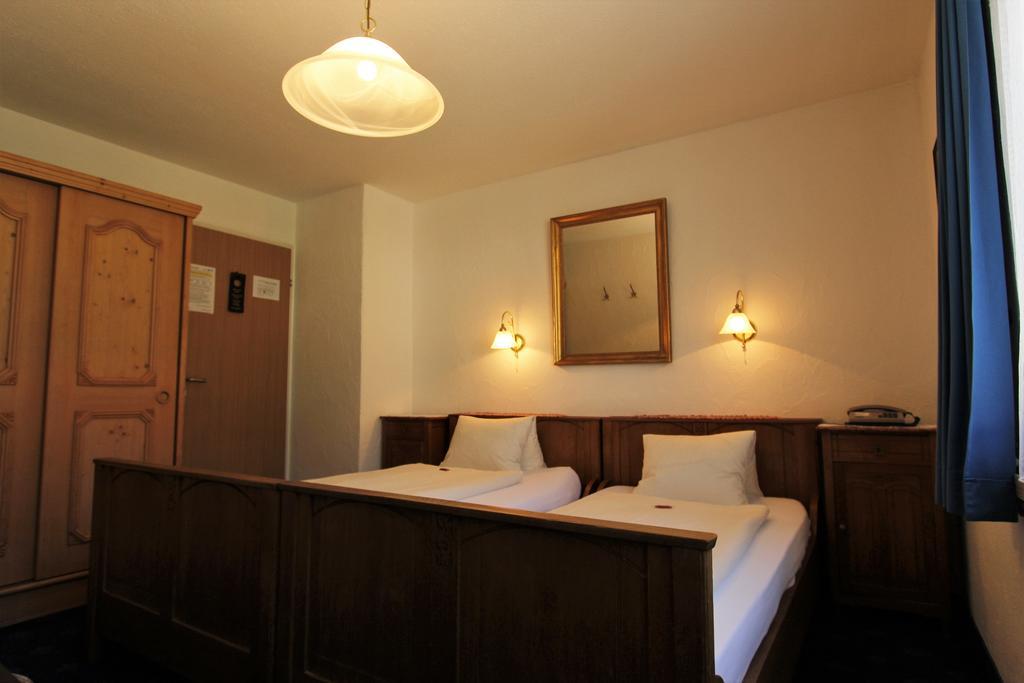 Hotel Restaurant Hemmi 楚尔瓦尔登 外观 照片
